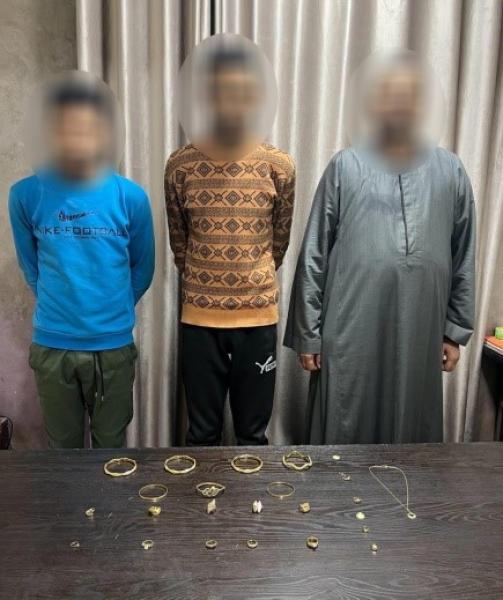 ضبط 4 تشكيلات عصابية وخادمة وعاطل لارتكابهم جرائم سرقات متنوعة