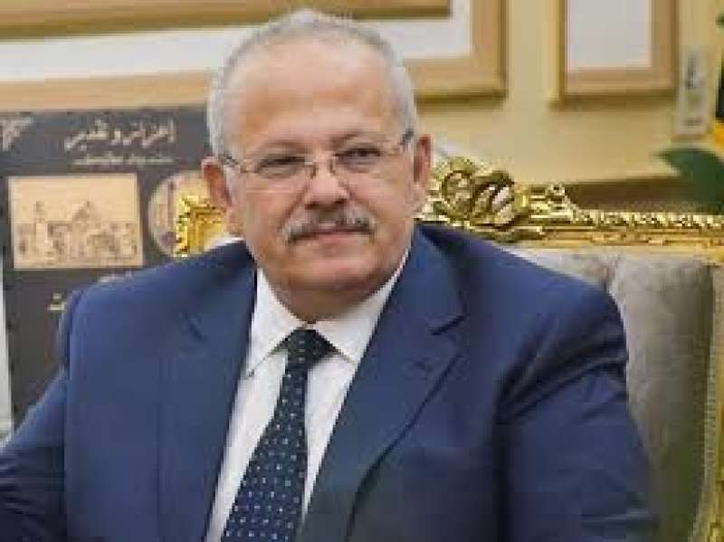 الحكم بحبس رئيس جامعة القاهرة وآخرين 