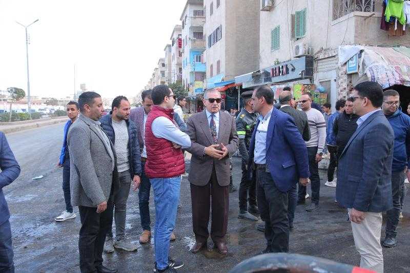 محافظ كفرالشيخ يتفقد مشروع الرصف بشارع الخليفة المأمون