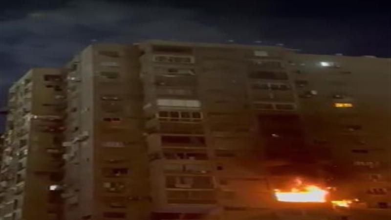 حريق داخل برج سكنى