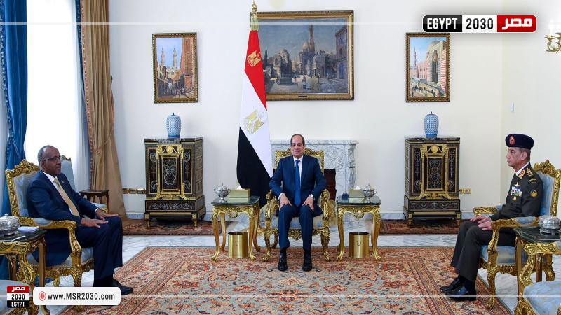 السيسي يستقبل وزير الدفاع الكيني