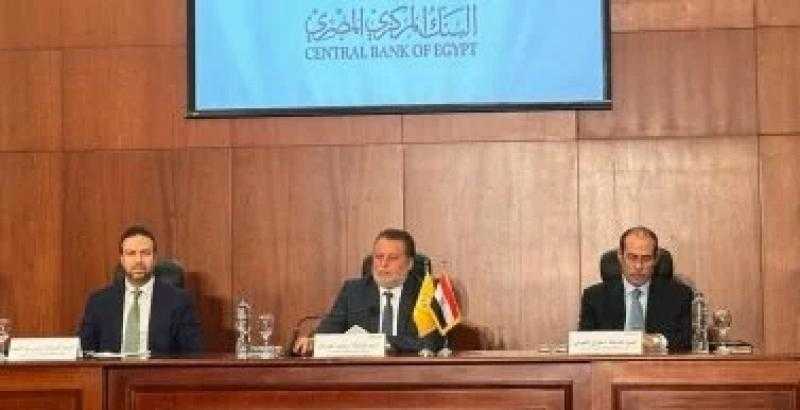 محافظ البنك المركزي: إتاحة سيولة دولارية لتوفير السلع ودعم سعر الصرف