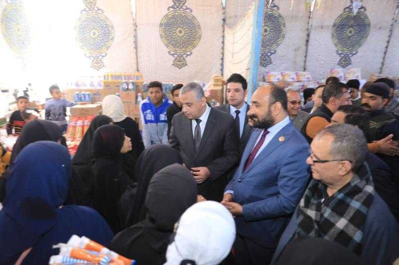 محافظ سوهاج يفتتح معرض أهلا رمضان بمدينة البلينا