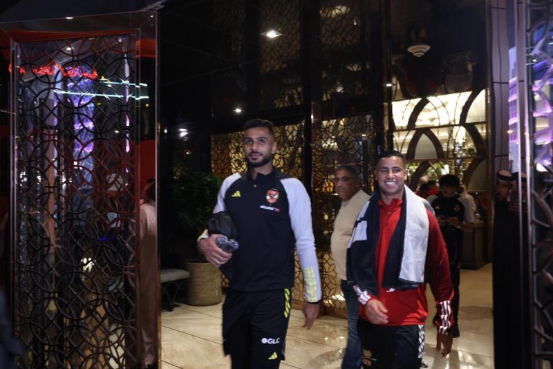 الأهلي يتوجه لخوض المران الختامي استعدادًا لمباراة الزمالك