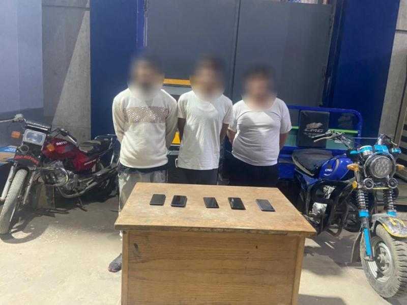 ضبط عاملين لسرقة شركة بالمقطم وعصابة سرقة الهواتف في المرج