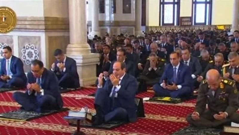 بحضور السيسي.. خطيب مسجد المشير: مقام الشهادة يحتاج لفيض جود وبذل عمل