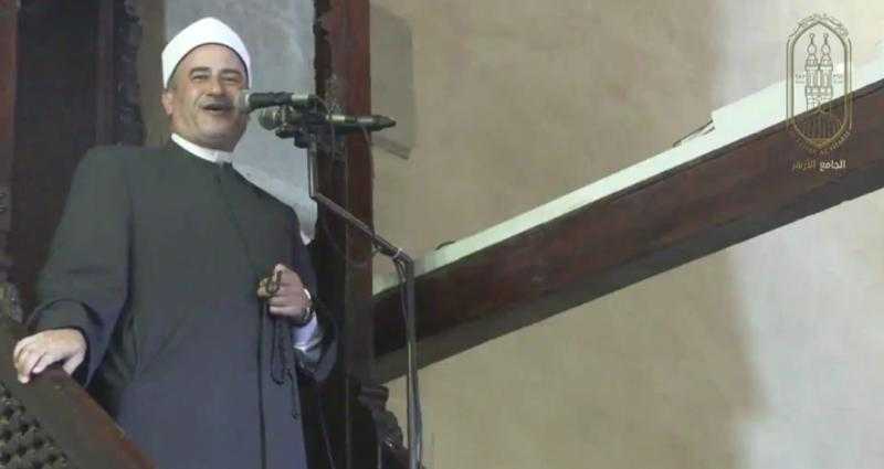 خطيب الأزهر: صيام رمضان هدية من الله لمن يحبه فعلينا أن نظهر حبنا لله