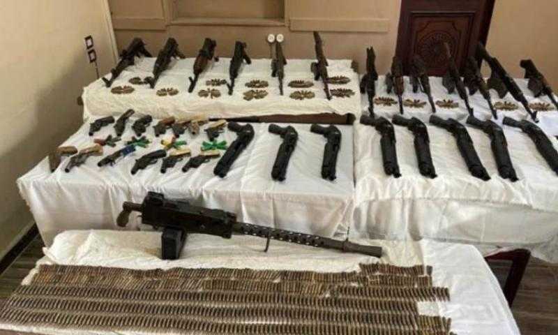 حبس مسجلين خطر بتهمة الاتجار في الأسلحة النارية بالقليوبية