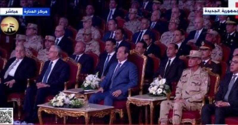 الرئيس السيسي يشهد فعاليات الندوة التثقيفية الـ 39 للقوات المسلحة بمناسبة يوم الشهيد
