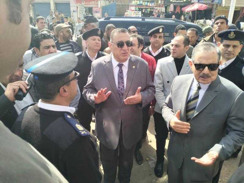 محافظ كفر الشيخ ومدير الأمن يتفقدان أعمال تسكين الباعة الجائلين