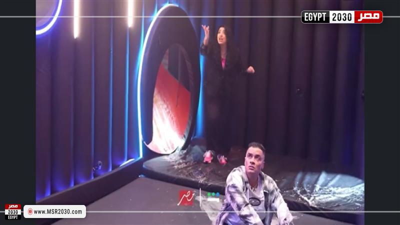 حسن شاكوش وطليقته طيوف برنامج رامز جاب من الآخر