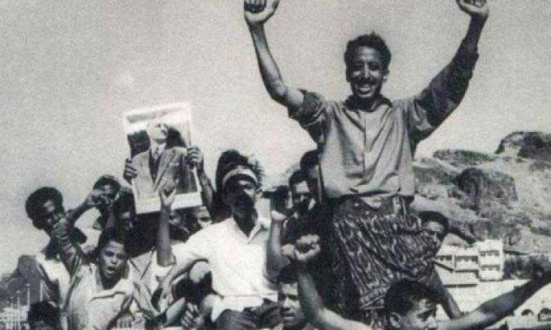 إذاعة مدرسية عن 30 نوفمبر اليمن