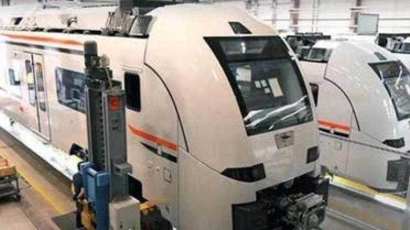 مهندس أجنبي يعمل بمشروع القطار الكهربائي السريع: متحمس وفخور لتطور مصر