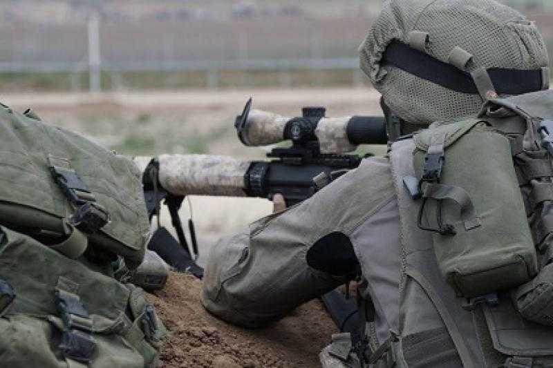 الاحتلال الإسرائيلي ينشر قناصته في مخيم جنين