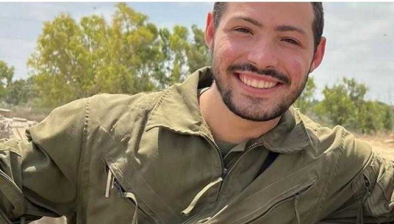الاحتلال الإسرائيلي يعترف بـ مقتل رقيب كان محجوزا لدى حماس