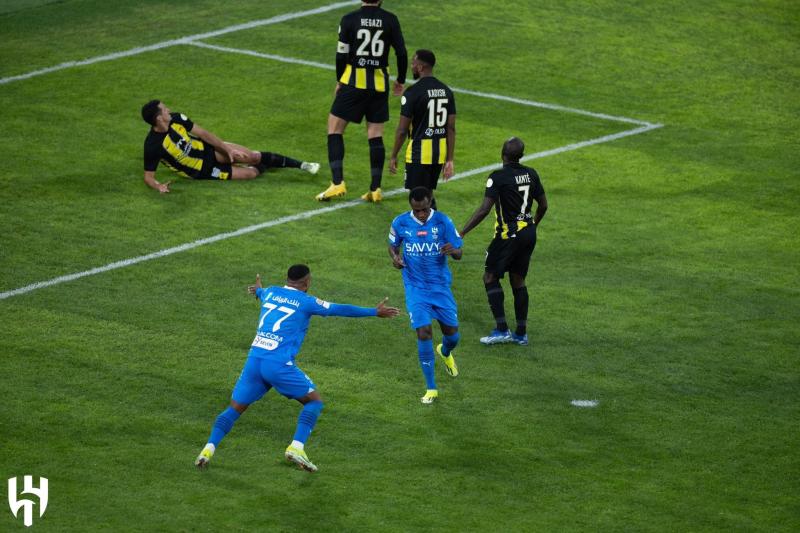 عاجل| الهلال يطيح بالاتحاد ويضرب موعدًا مع العين بنصف نهائي آسيا.. فيديو