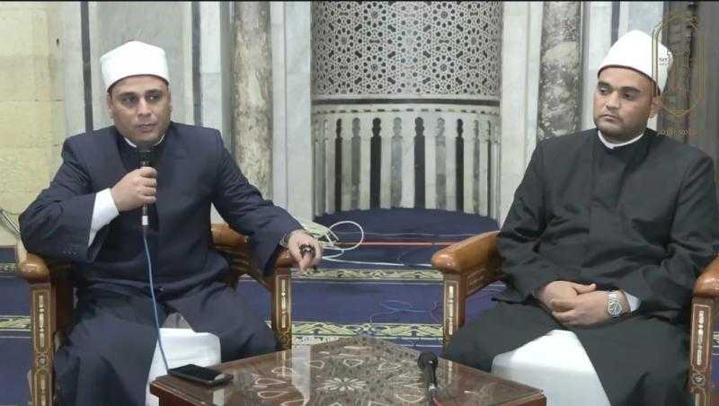 ملتقى الظهر بالجامع الأزهر يوضح الهدايات الإلهية والحكم الربانية الموجودة بالقرآن الكريم