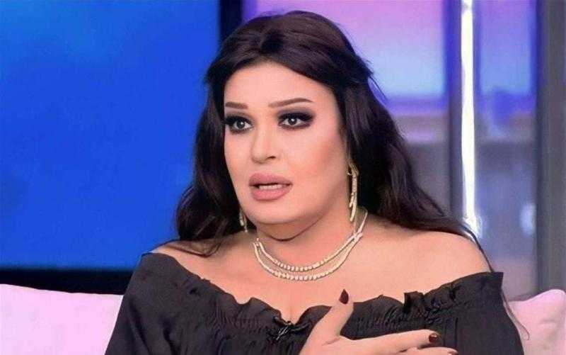 فيفي عبده: كل الرجالة بتخون.. ومفيش واحد ماشي على الصراط المستقيم