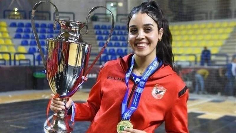 اتحاد الكرة الطائرة يقرر إيقاف زينة العلمي لاعبة الأهلي وإحالتها للتحقيق