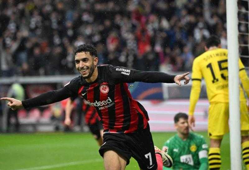 مفاجأة.. ليفربول مهتم بضم عمر مرموش لتعويض رحيل صلاح