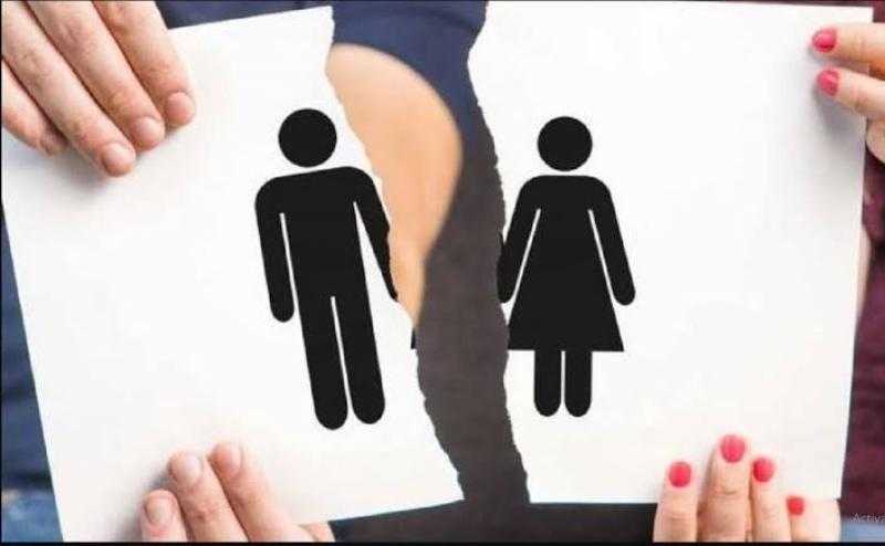 هل من يقول لزوجته طلقت بالعامية.. لا يقع؟.. الأزهر يرد