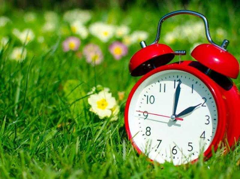 موعد تطبيق التوقيت الصيفي 2024 بعد عيد الفطر.. اعرف امتى