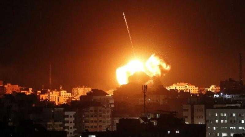الاحتلال الإسرائيلي يشن غارات متفرقة على قطاع غزة