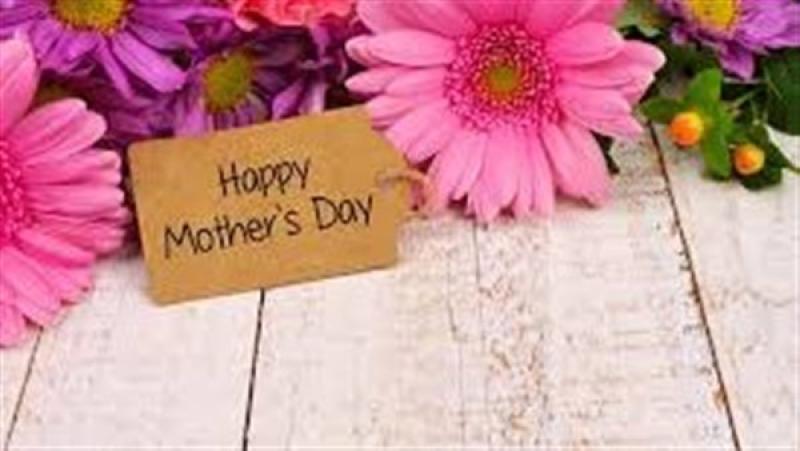 أسعار هدايا عيد الأم 