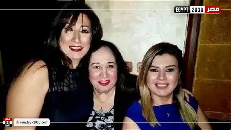 رانيا مع والدتها