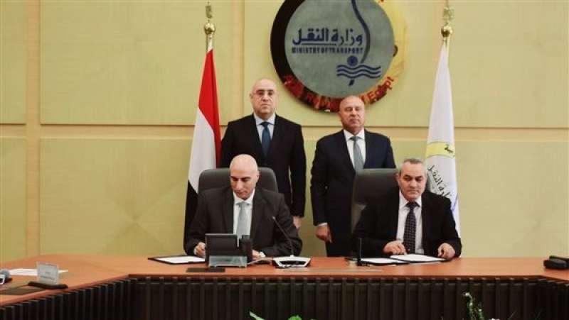 وزيرا النقل والإسكان