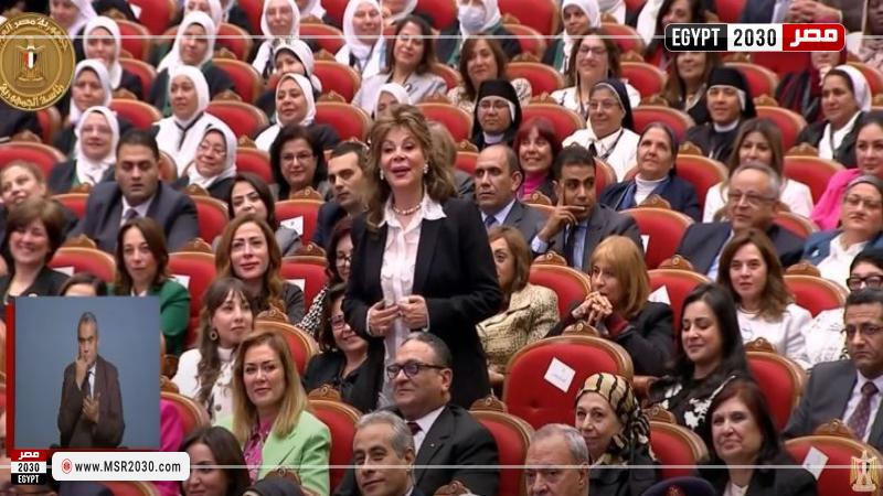 الفنانة صفاء أبو السعود