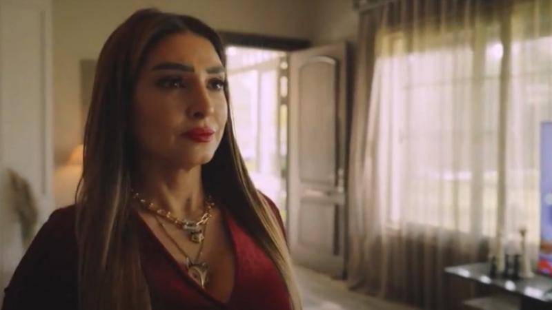 الحلقة 11 مسلسل سر إلهي
