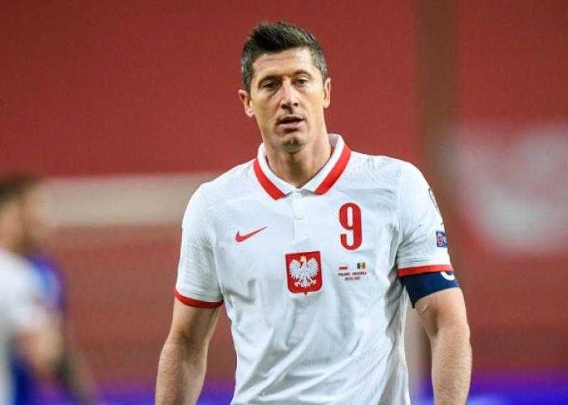 ليفاندوفسكي يقود هجوم تشكيل بولندا لمواجهة إستونيا في تصفيات أمم أوروبا