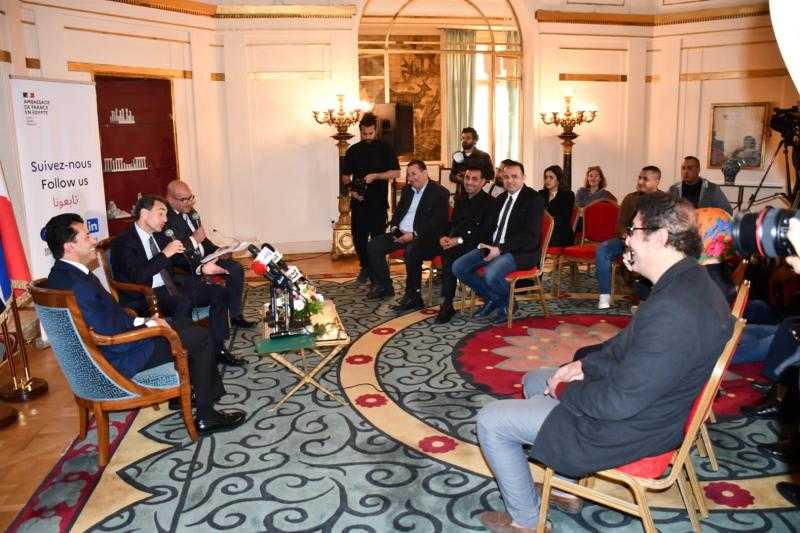 التنسيق لإقامة مباراة بين مصر وفرنسا على ستاد مصر بالعاصمة الإدارية