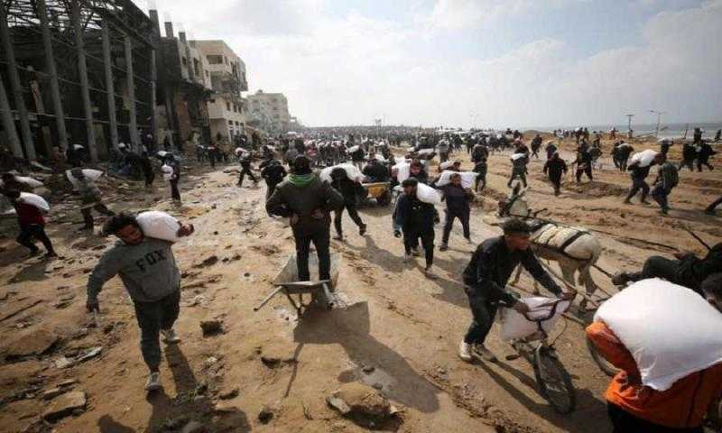 استشهاد 19 فلسطيني جراء استهداف إسرائيلي لمنتظري المساعدات