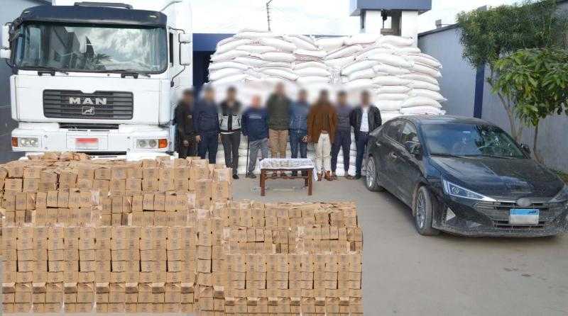 ضبط مرتكبي واقعة الاستيلاء على 50 طن سكر مدعم من إحدى الشركات بالبحيرة