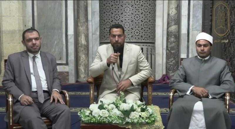 ملتقى العصر بالجامع الأزهر: الإيمان قول وعمل.. يزيد بالطاعة وينقص بالمعصية