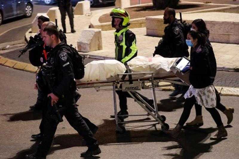 مقتل مستوطن متأثرا بإصابته بعد سقوط صواريخ أطلقت على «كريات شمونة»
