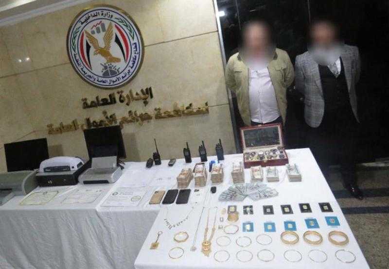 بـ 3 ملايين.. ضبط عصابة موظفي الحكومة المزيفين للنصب على المواطنين