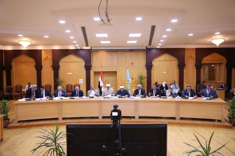 مجلس جامعة الأزهر 