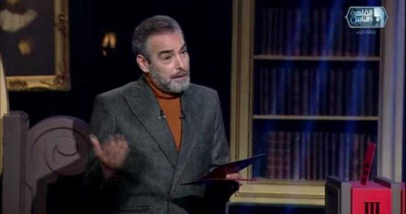 هل طبيعي يكون في رقص ومشاهد جريئة بأعمال رمضان؟.. شاهد رد الفنان أحمد عبد العزيز
