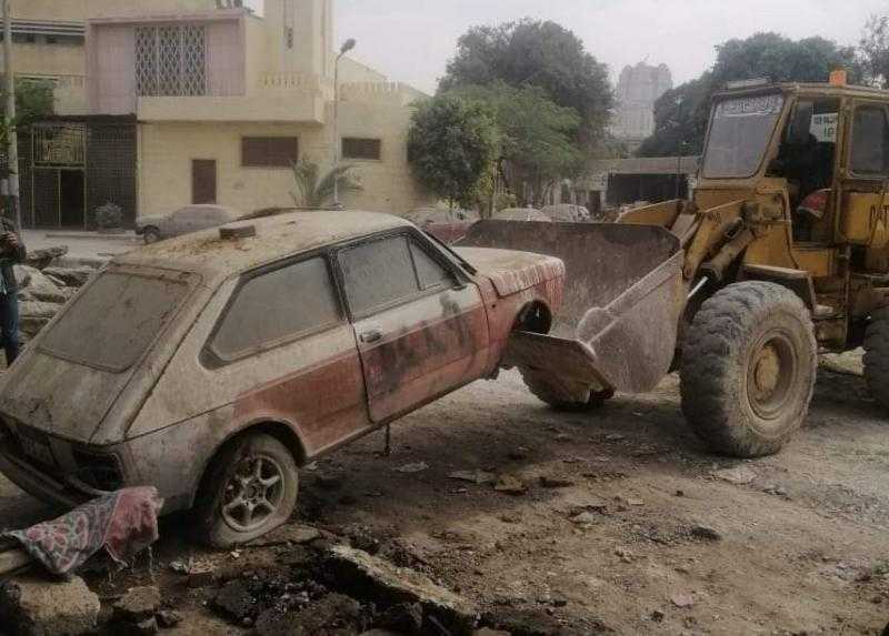 رفع سيارة متهالكة من الشوارع والميادين خلال 24 ساعة