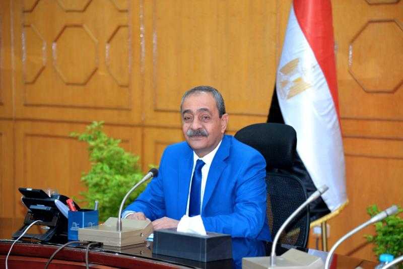 محافظ الإسماعيلية: الانتهاء من رفع كفاءة الصرف الصحي بـ480 عمارة بمدينة المستقبل