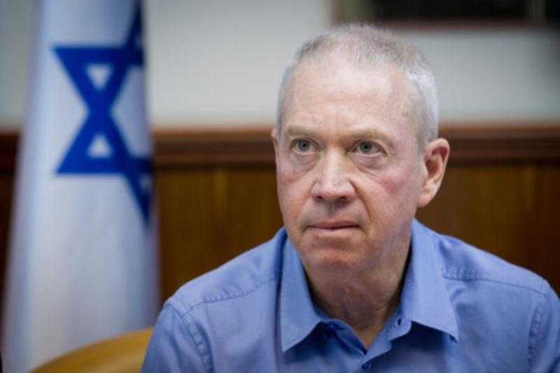 جالانت يهدد بتوسيع وتيرة الهجمات العسكرية في لبنان