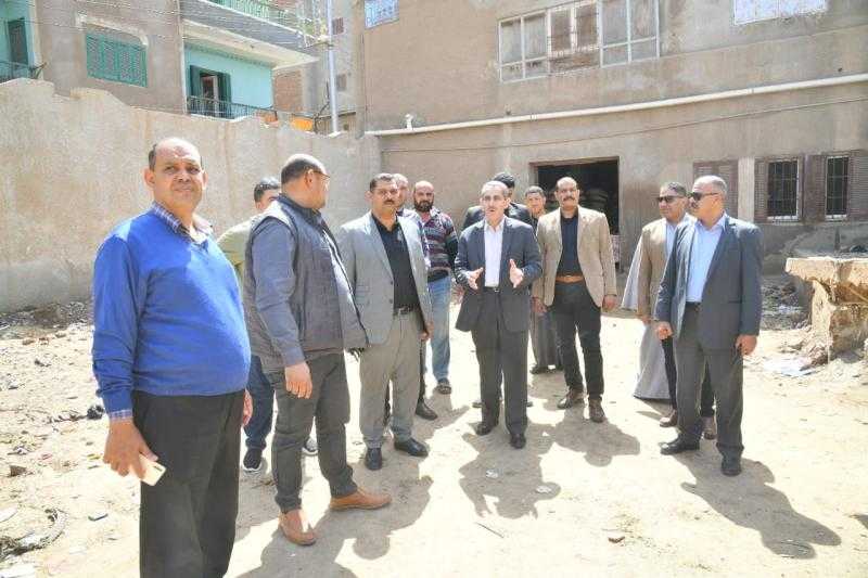 محافظ الغربية في جولة موسعة لمتابعة مشروعات الرصف والتطوير بطنطا