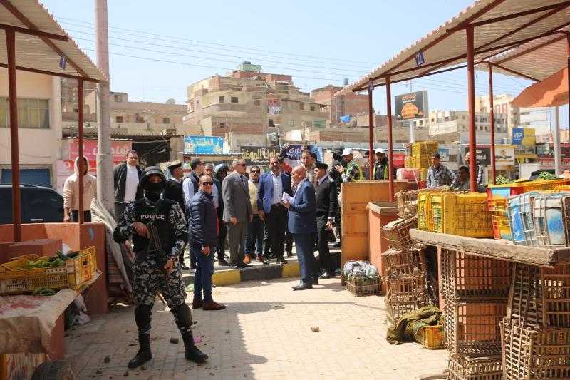 محافظ كفر الشيخ يقود حملة لإزالة الإشغالات