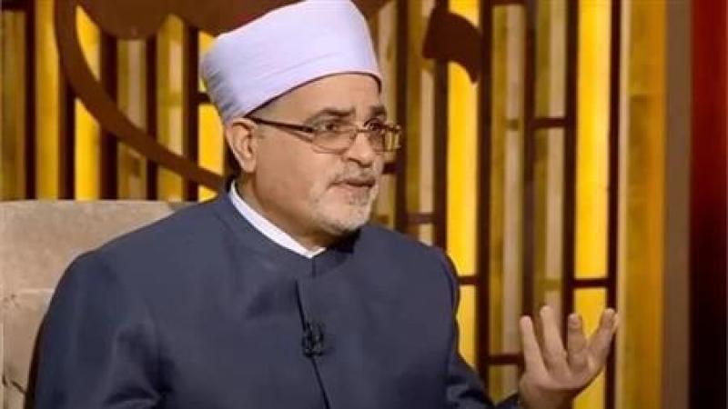 عميد سابق بالأزهر