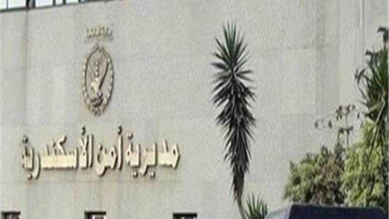 الحماية المدنية بالإسكندرية تستجيب لالتماس مريض بنقله للمستشفى