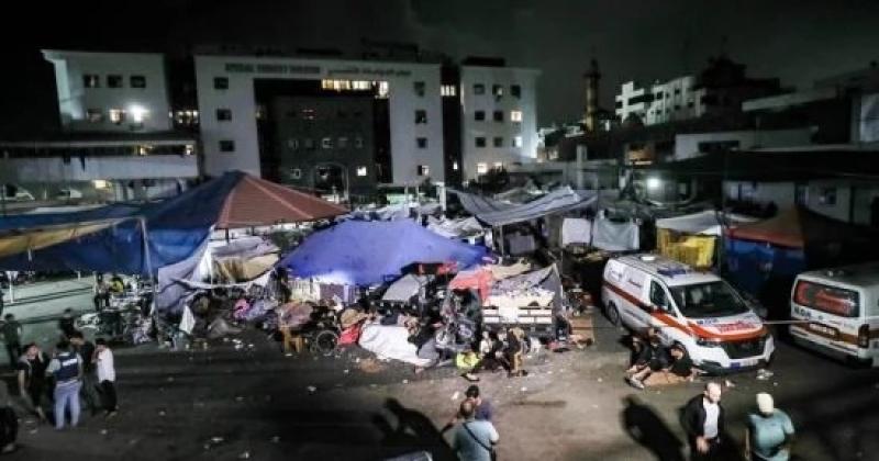 «الصحة الفلسطينية»: الاحتلال أعدم واعتقل مرافقي مرضى بمستشفى الشفاء