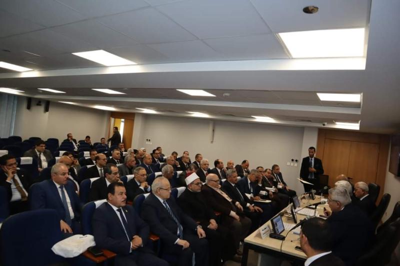 اجتماع جامعة عين شمس 